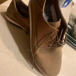 Olu Kai mens casual dress shoes. Lightly worn. Smell and look brand new.